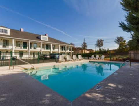 Baymont By Wyndham