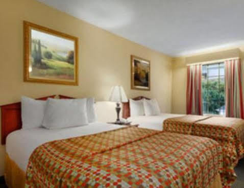 Baymont By Wyndham 2*